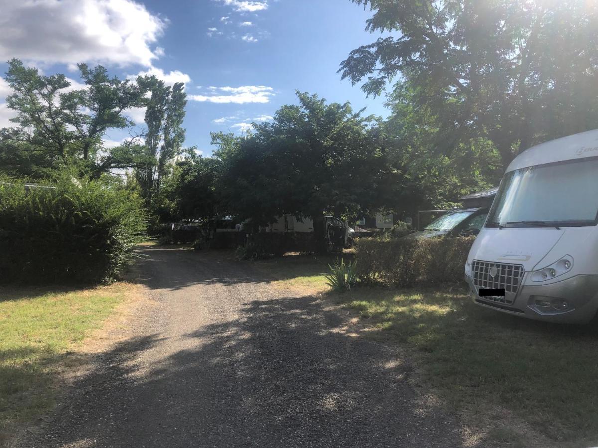 ז'יניאק Camping Paradis Family Les Rives De L'Herault מראה חיצוני תמונה