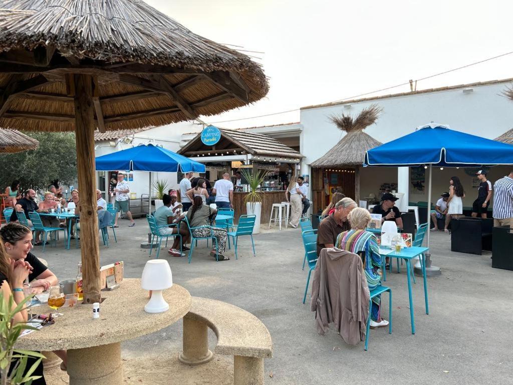 ז'יניאק Camping Paradis Family Les Rives De L'Herault מראה חיצוני תמונה
