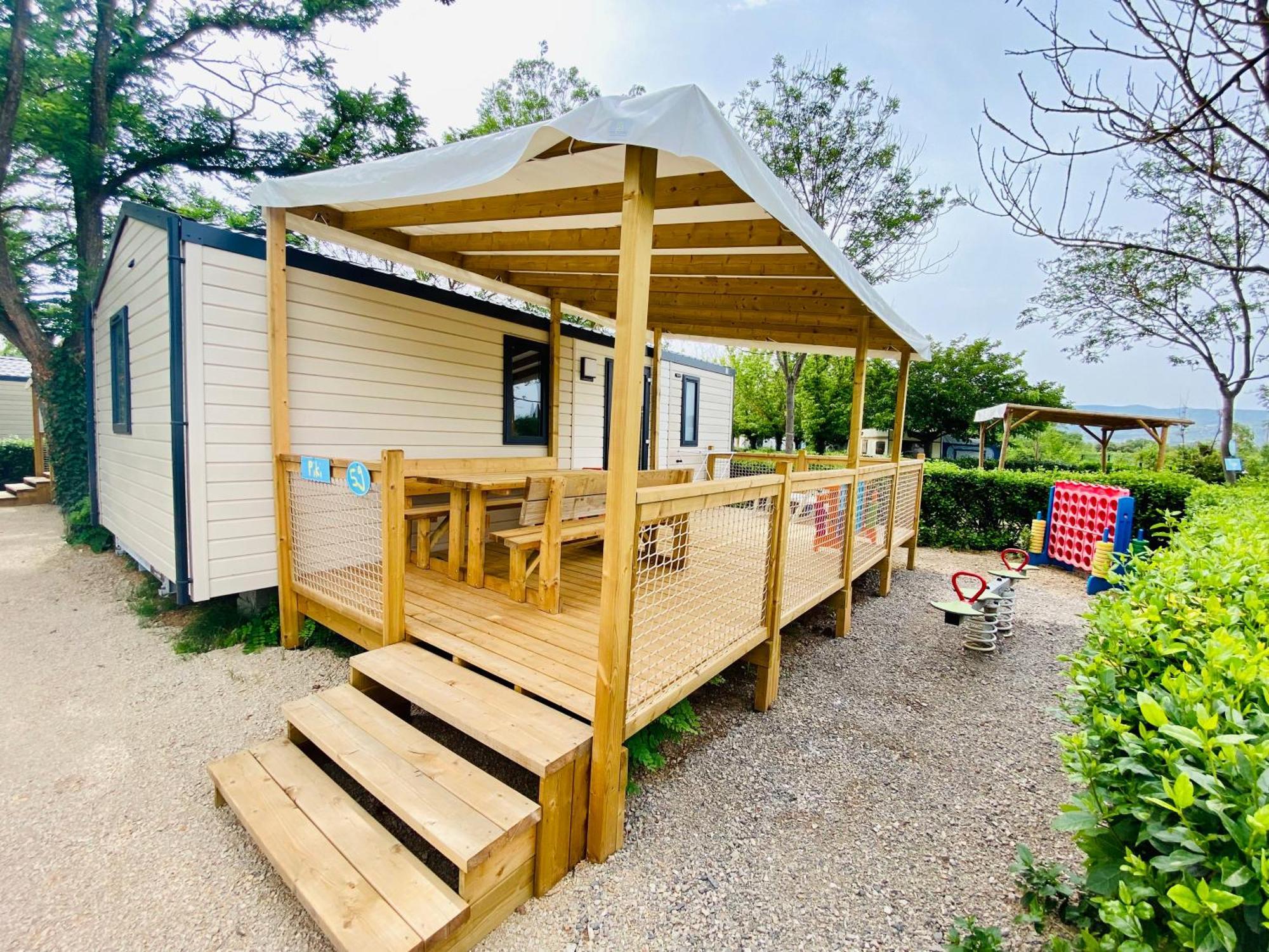 ז'יניאק Camping Paradis Family Les Rives De L'Herault מראה חיצוני תמונה